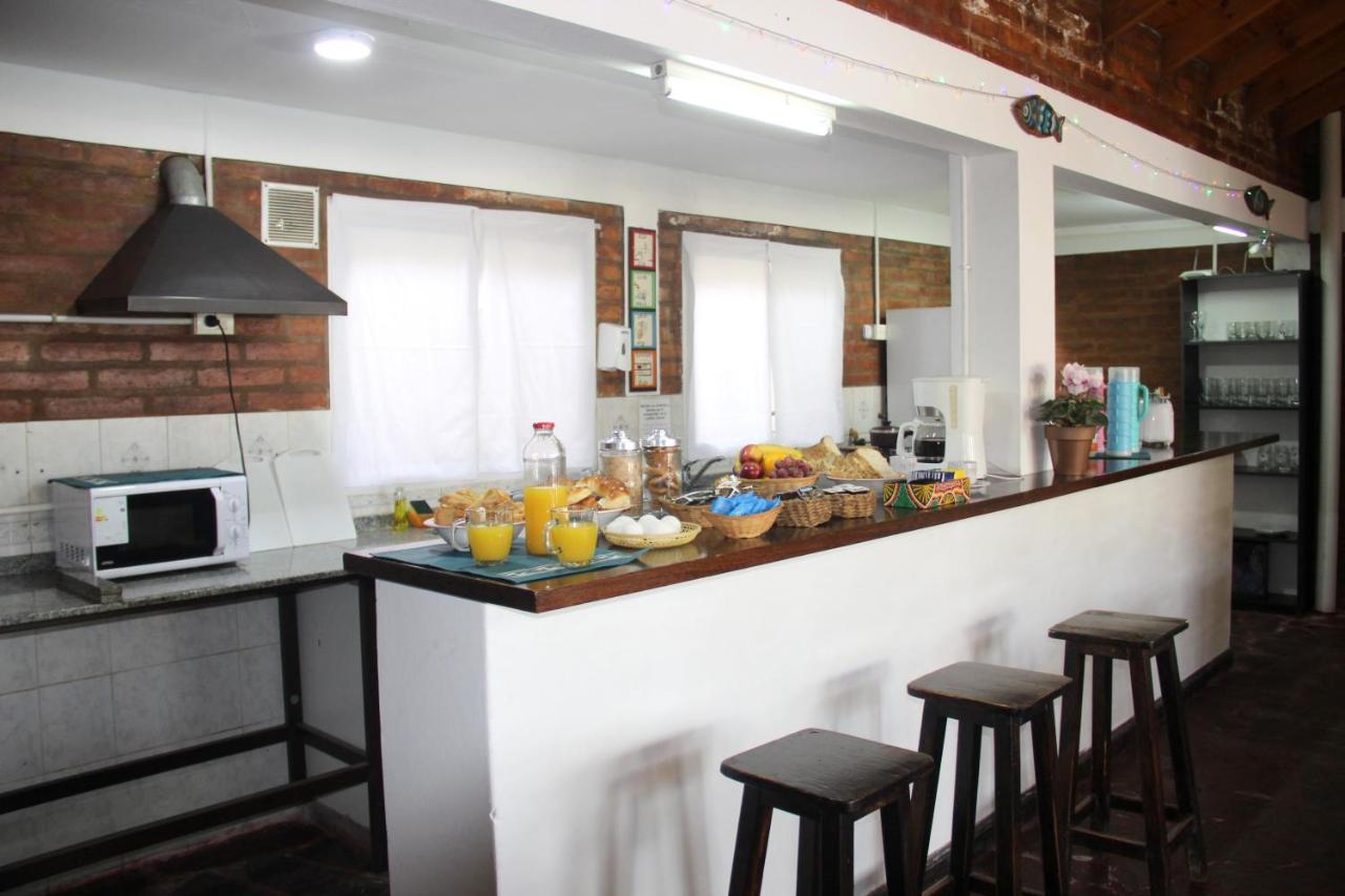 Hostel Bahia Ballenas Puerto Pirámides Eksteriør billede